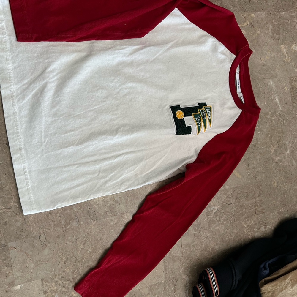 Long sleeve lacoste shirt use color white and red for boys size 8 - Picture 2 of 6
